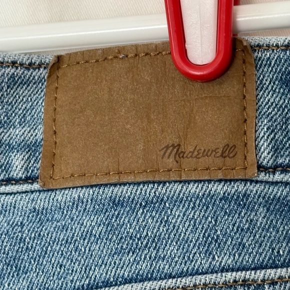 Madewell Distressed Denim Blue Jeans Women's Sz 29 Med. Wash - Picture 7 of 9
